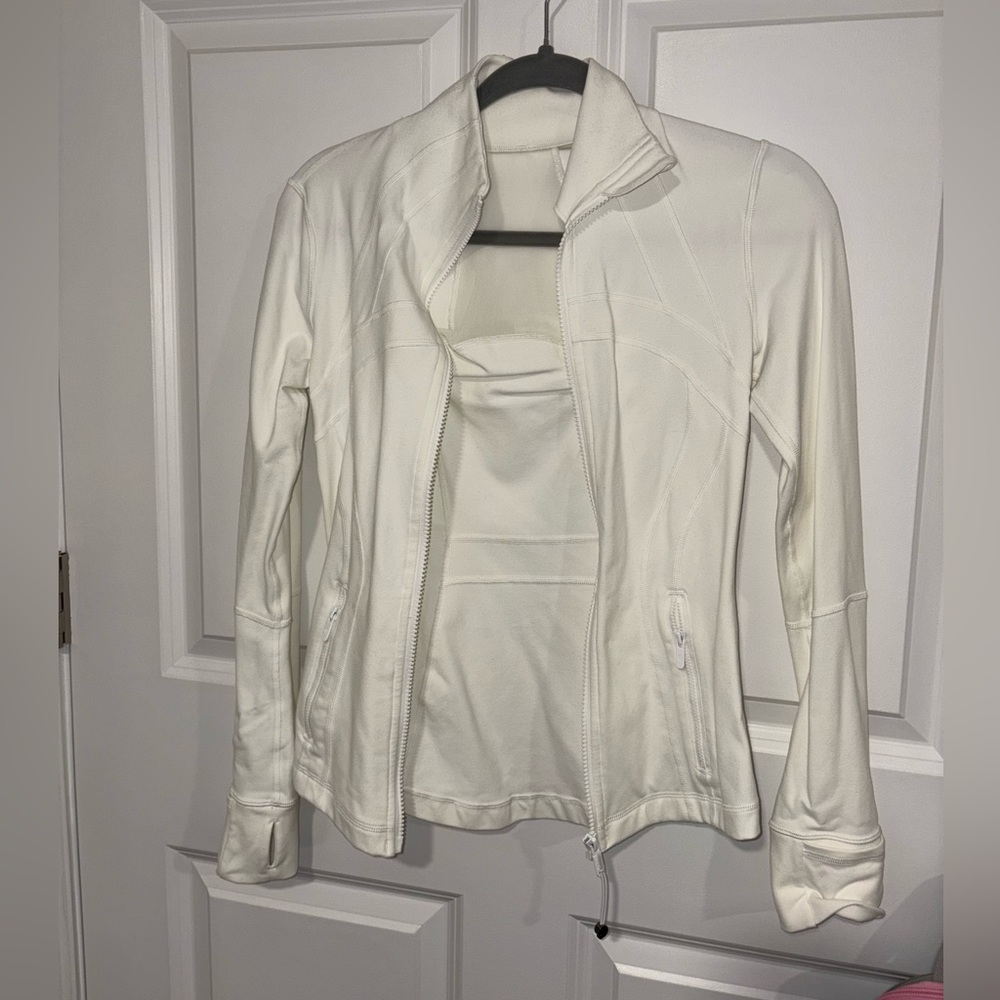 White lululemon define jacket